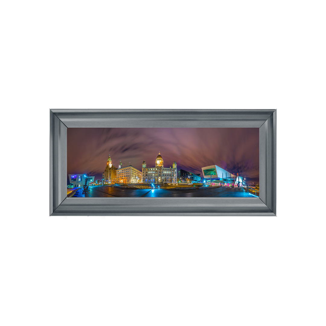 CY040 Night panorama of Three Graces and the museum of Liverpool