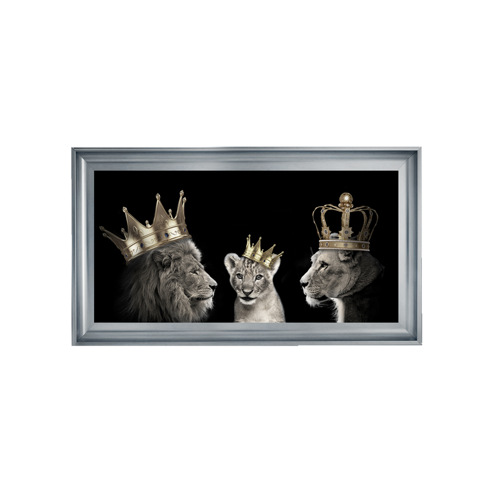 Royal trio 1