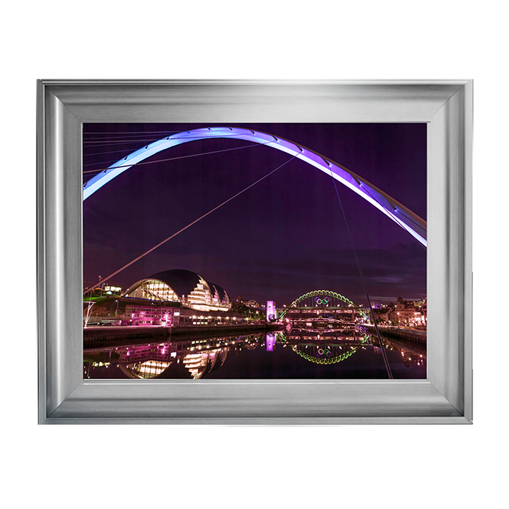 CY073 The Millenium Bridge, Newcastle Upon Tyne