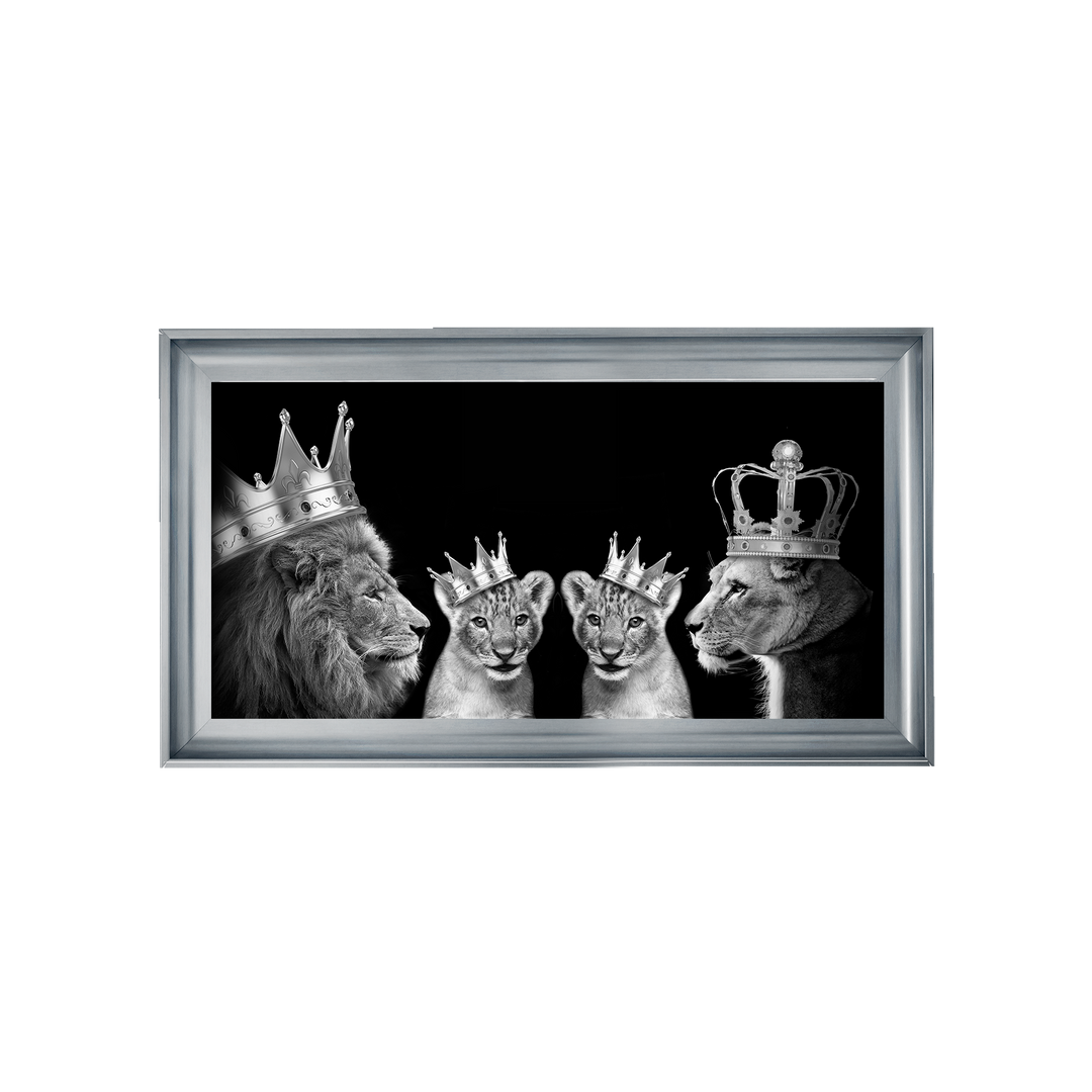Lion family of 4 (Silver Crowns)