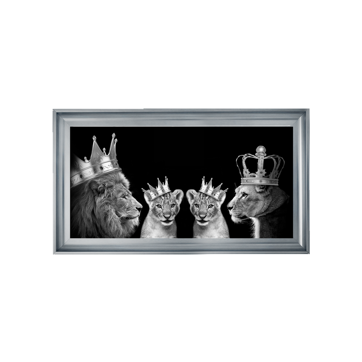 Lion family of 4 (Silver Crowns)