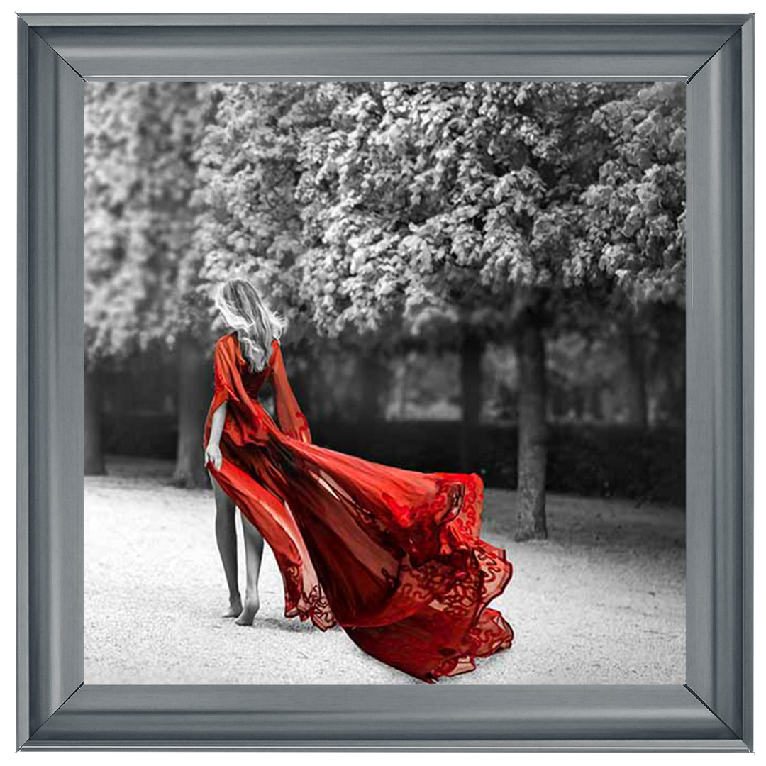 Red Elegant Walk
