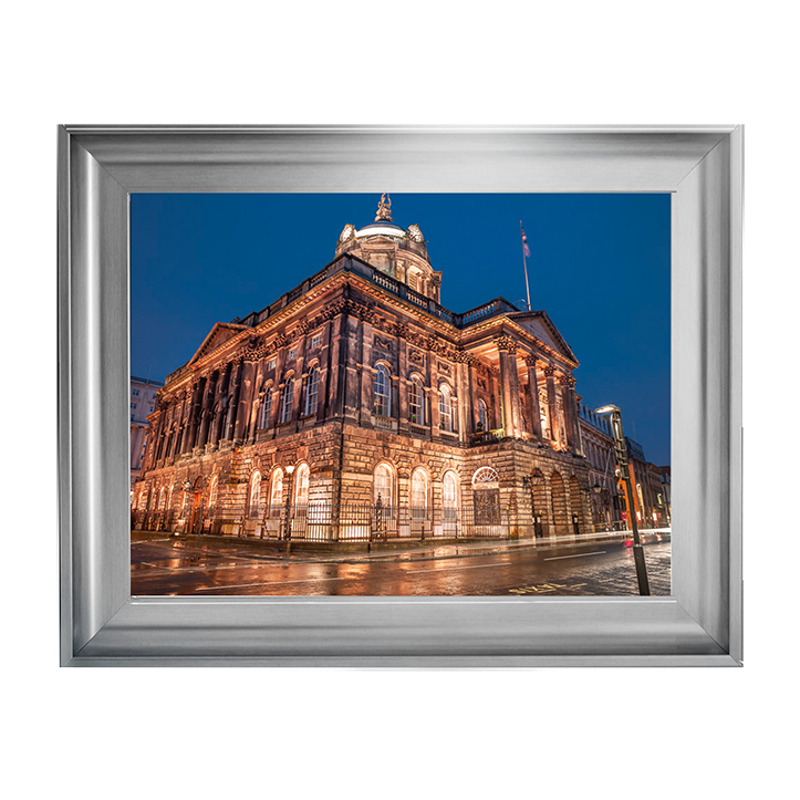 CY039 Town Hall Building at night