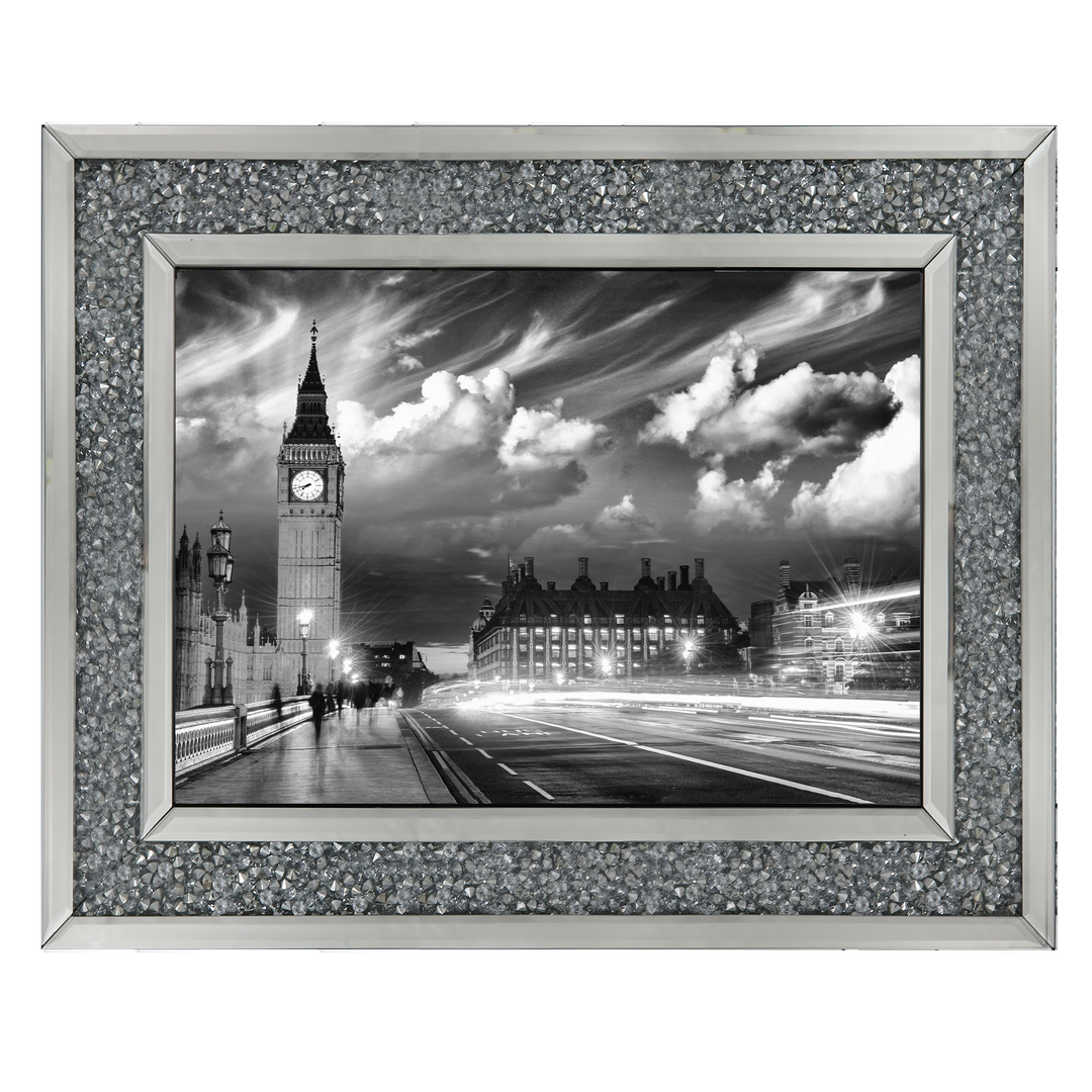 London's blinding lights (Black and White)