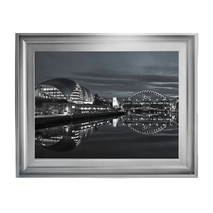 CY070 The Sage Gateshead and the Tyne bridge, Newcastle Upon Tyne I