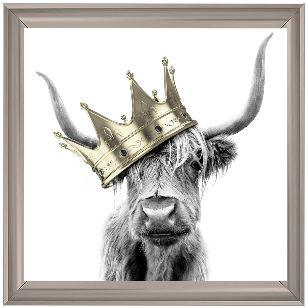 AN347 Crowned Cow Gold