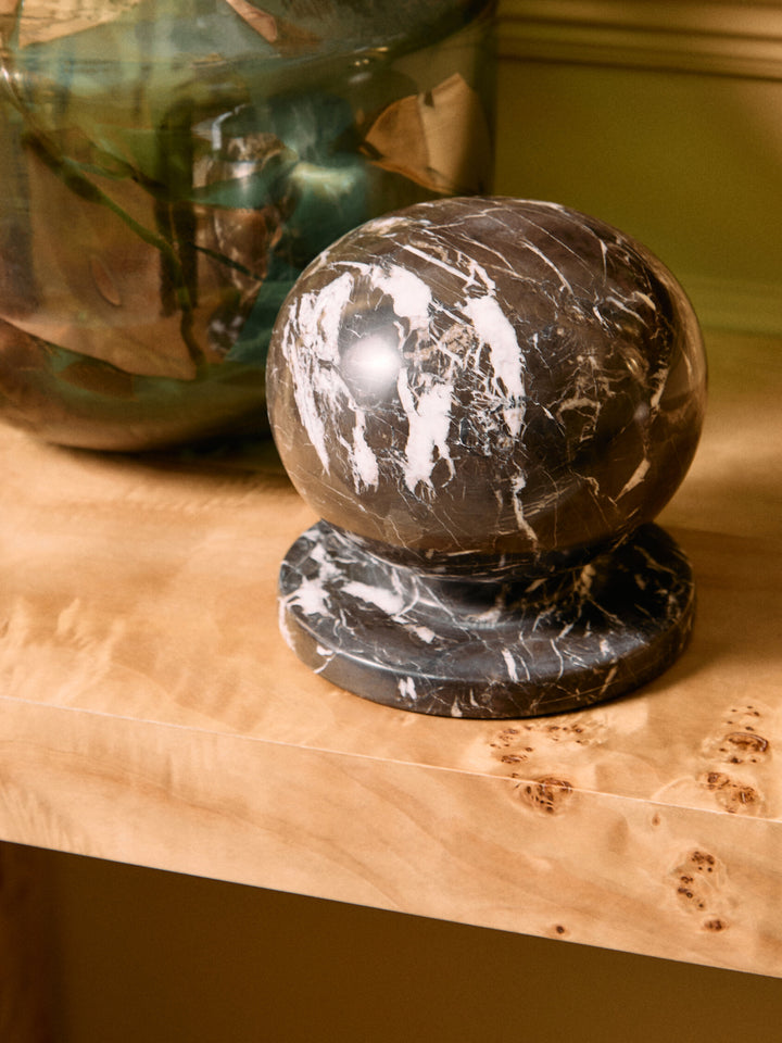 Calvion Ball Black Sculpture and Veined Marble White
