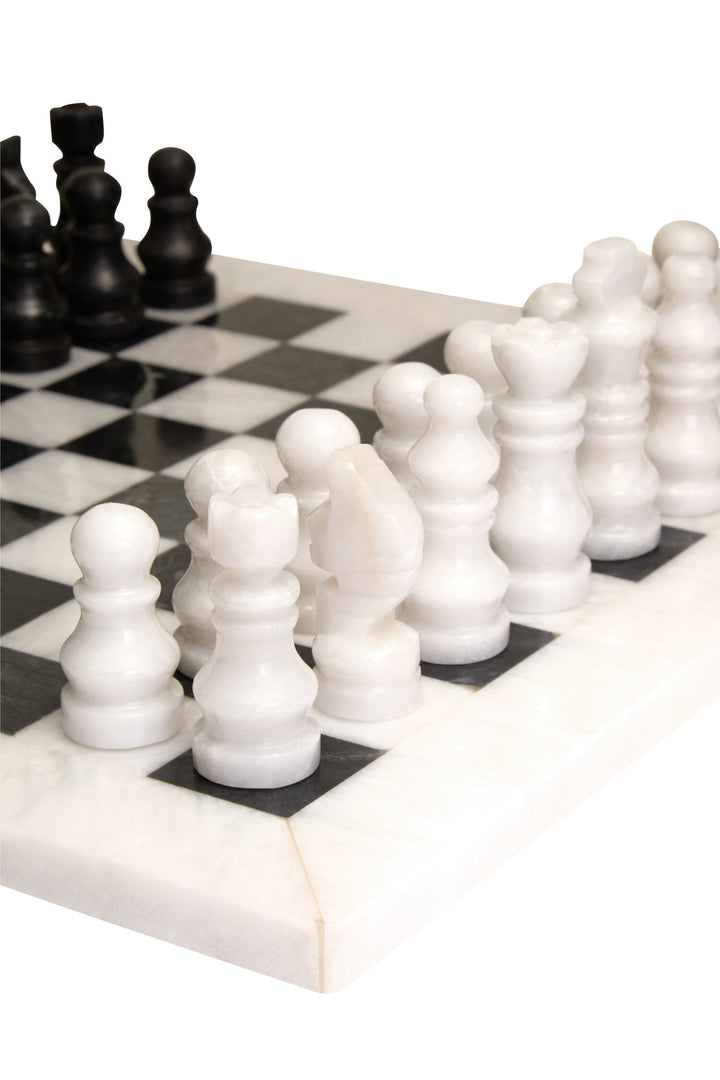 Black and Small Tac Tic White Chess Set Marble