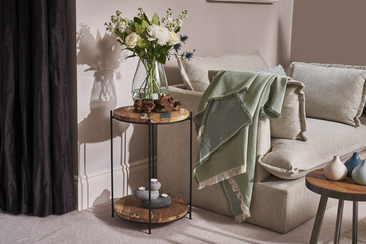 Quelmere 2 Shelf