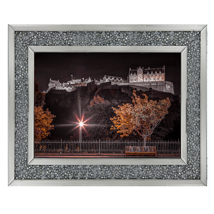 CY018 Edinburgh Castle at night