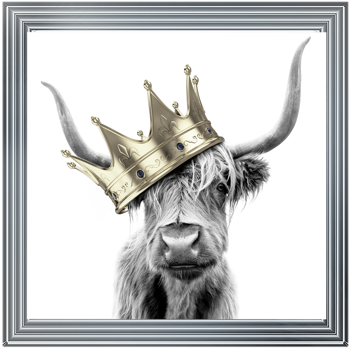 AN347 Crowned Cow Gold
