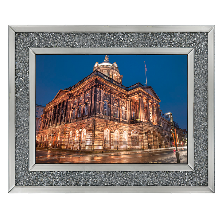 CY039 Town Hall Building at night