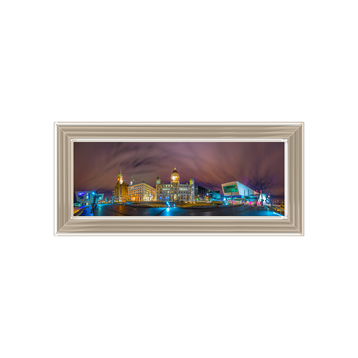 CY040 Night panorama of Three Graces and the museum of Liverpool