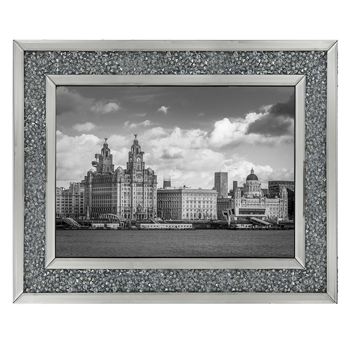 CY036 Liverpool city skyline across the River Mersey