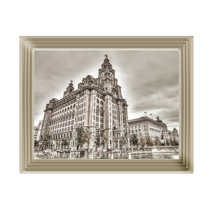 CY038 Royal Liver Building, Liverpool
