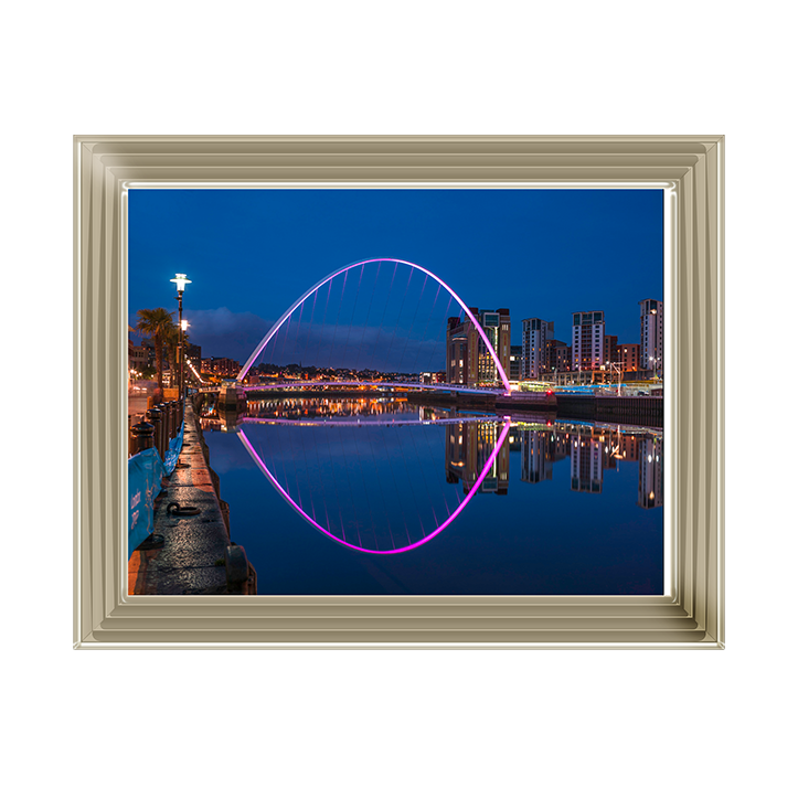 CY068 Gateshead Millenium Bridge, Newcastle Upon Tyne I