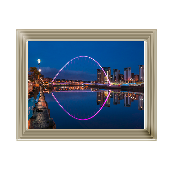 CY068 Gateshead Millenium Bridge, Newcastle Upon Tyne I