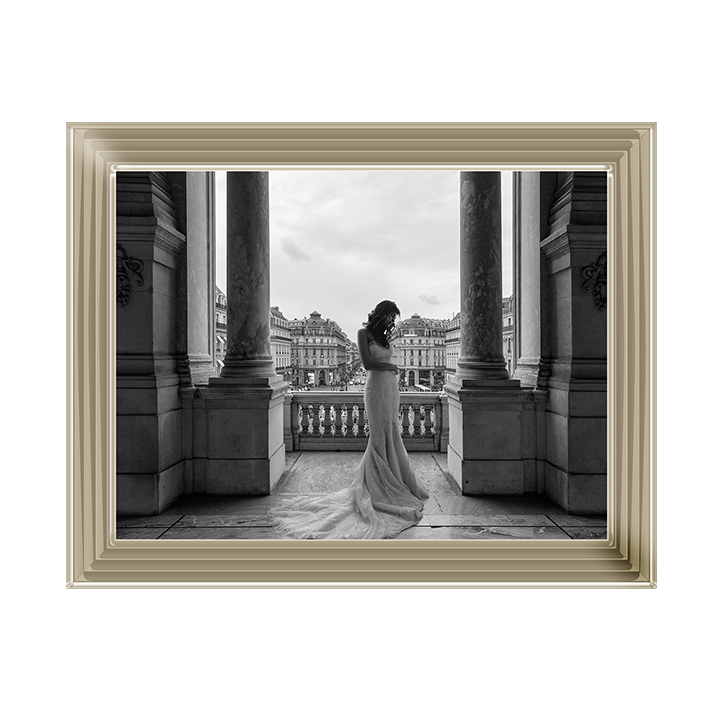 FG004 Balcony on a boulevard, Paris