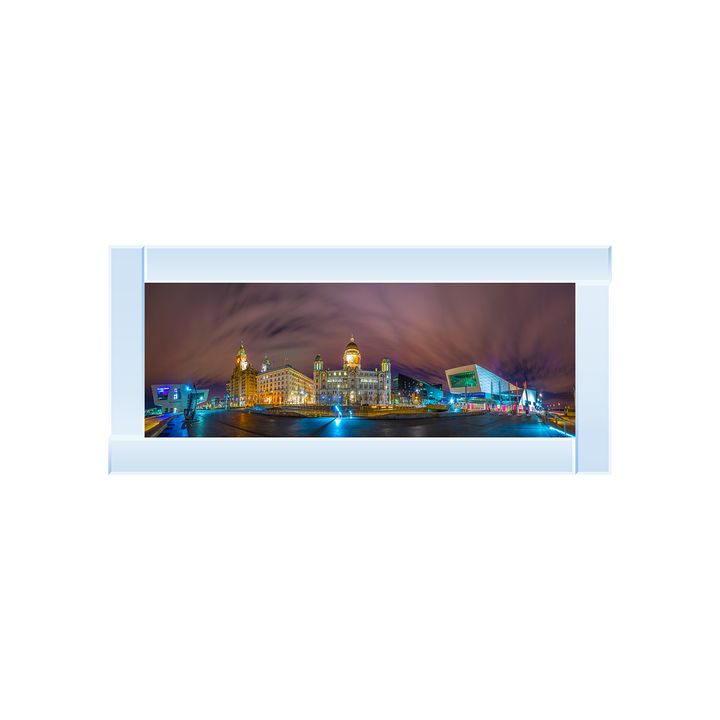 CY040 Night panorama of Three Graces and the museum of Liverpool