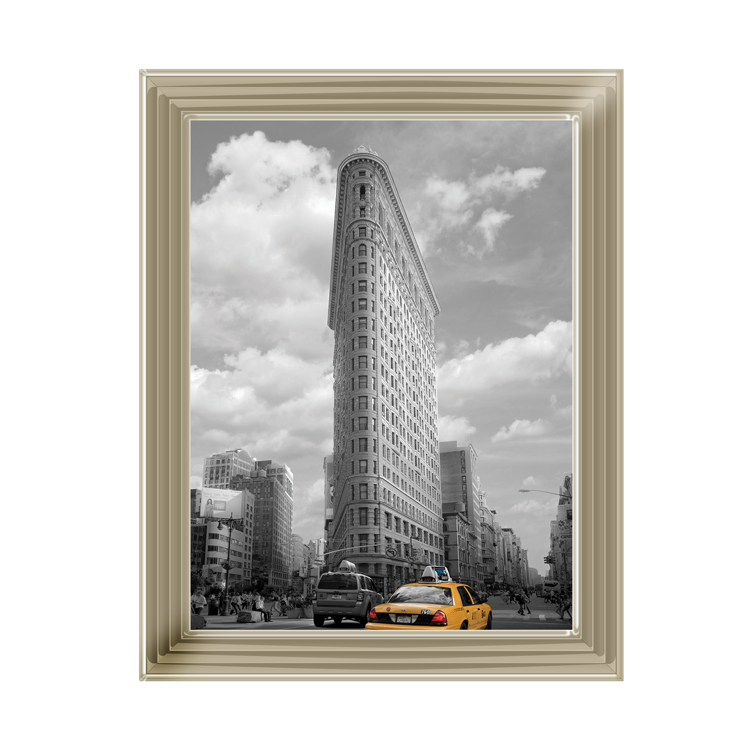 CY065 Yellow Cabs at Flatiron Building