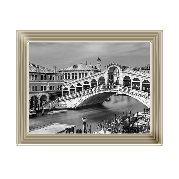 CY080 Famous Rialto bridge, Venice (Black & White)