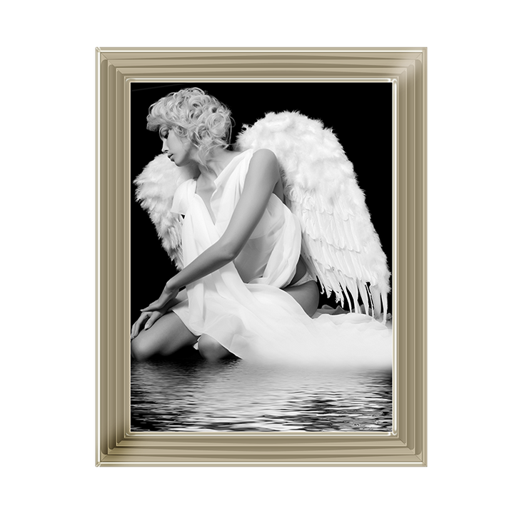 FG055 Angel by water