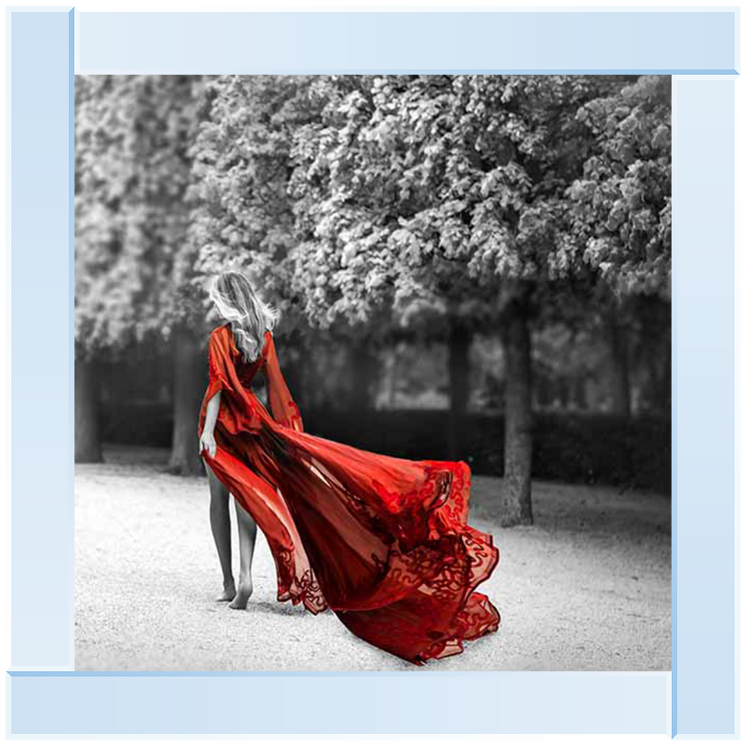 Red Elegant Walk