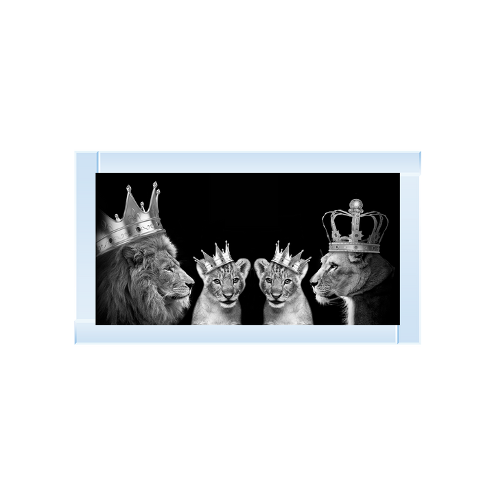 Lion family of 4 (Silver Crowns)