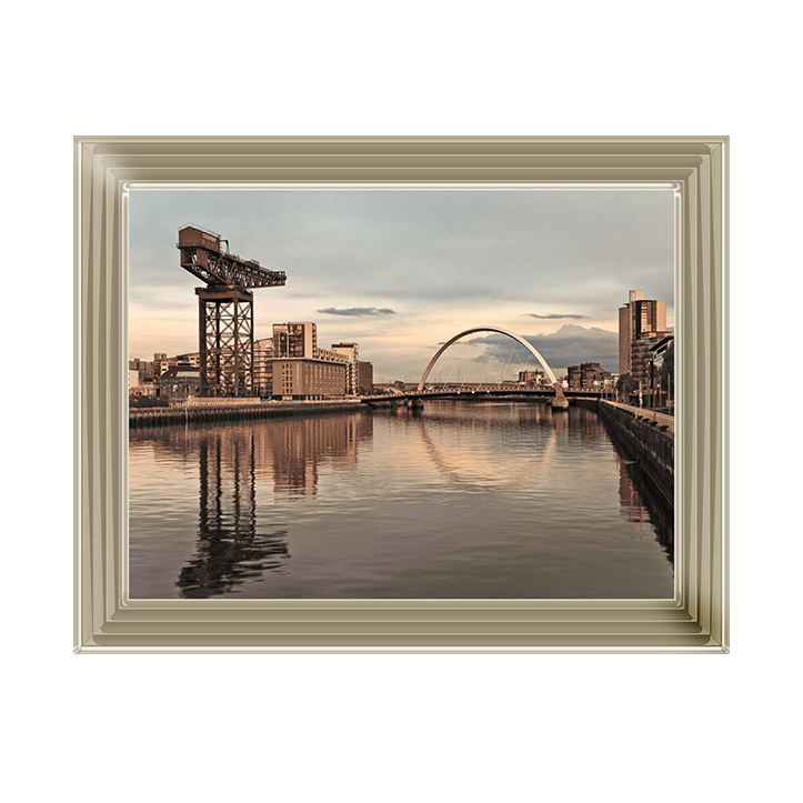 CY023 View along the river Clyde II