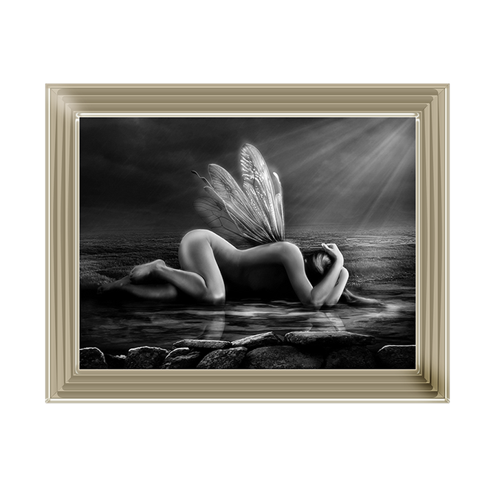 Ocean Fairy, Black and white