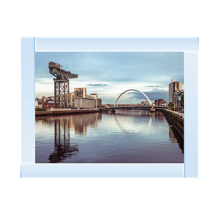 CY022 View along the river Clyde
