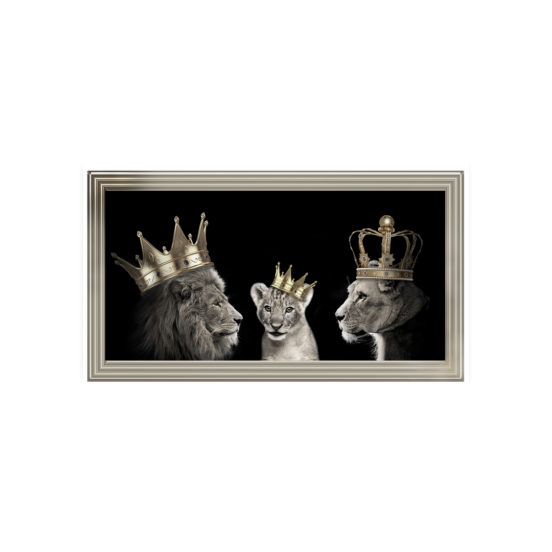 Royal trio 1