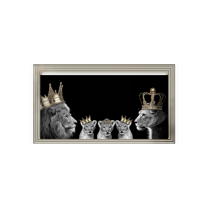 Lion family of 5 (gold Crowns)