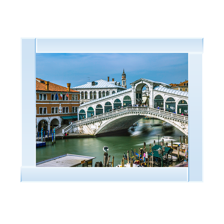 CY081 Famous Rialto bridge, Venice