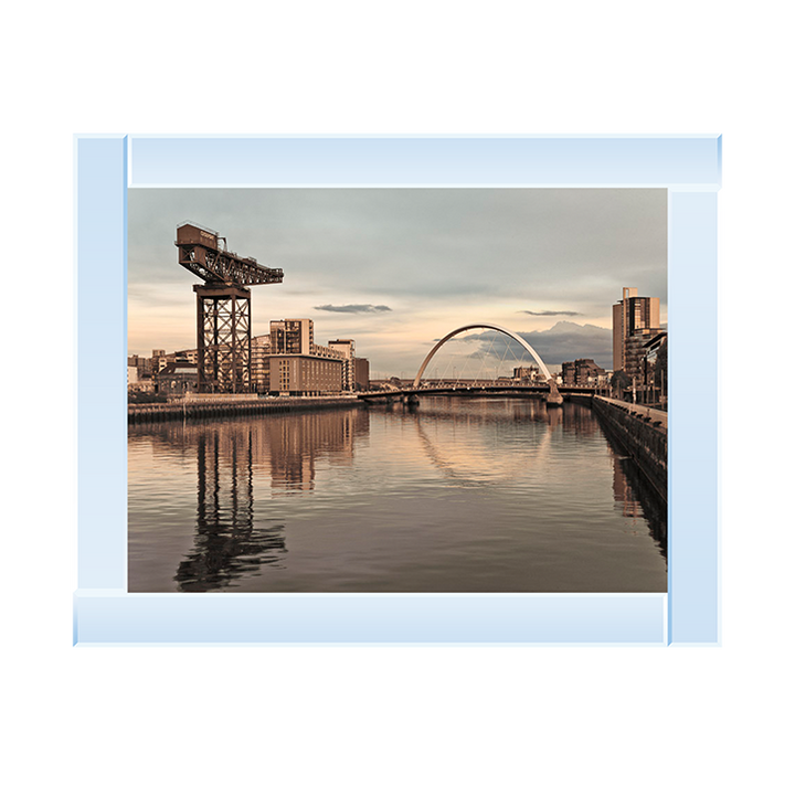CY023 View along the river Clyde II