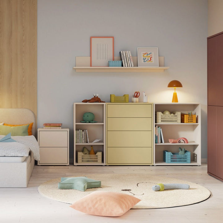 Alice Springs 4 Drawer Chest with Push-to-Open Drawers in Butter Yellow