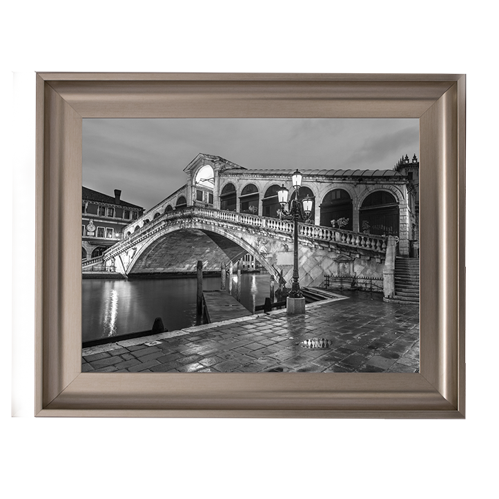 CY078 Rialto Bridge at night, Venice (Black and white)