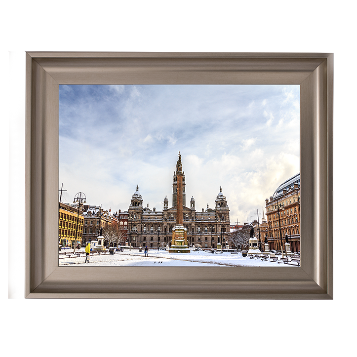 CY090 George Square covered by snow, Glasgow