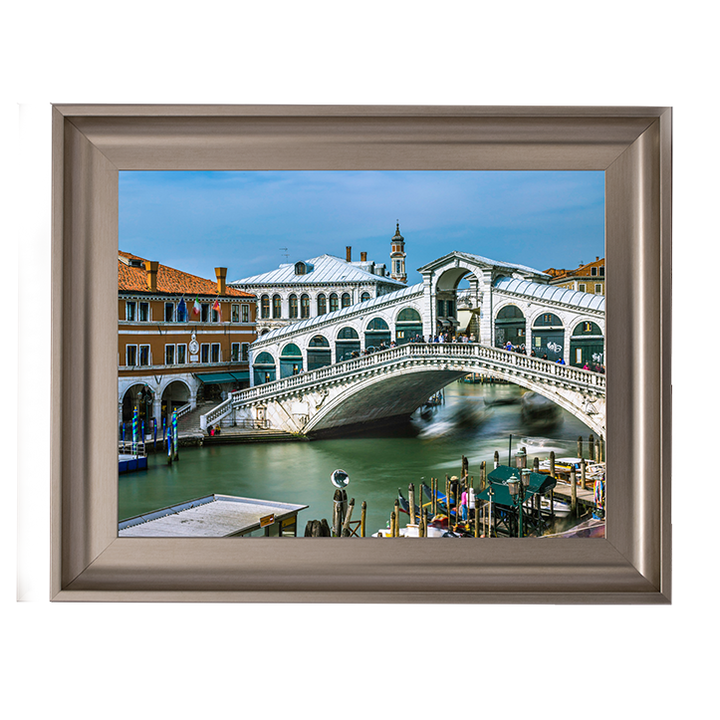 CY081 Famous Rialto bridge, Venice