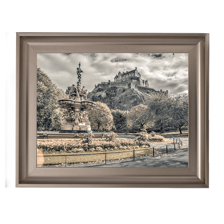 CY020 Edinburgh Castle