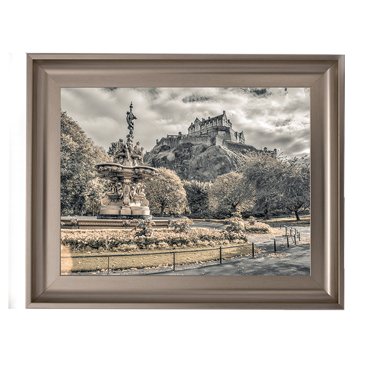 CY020 Edinburgh Castle
