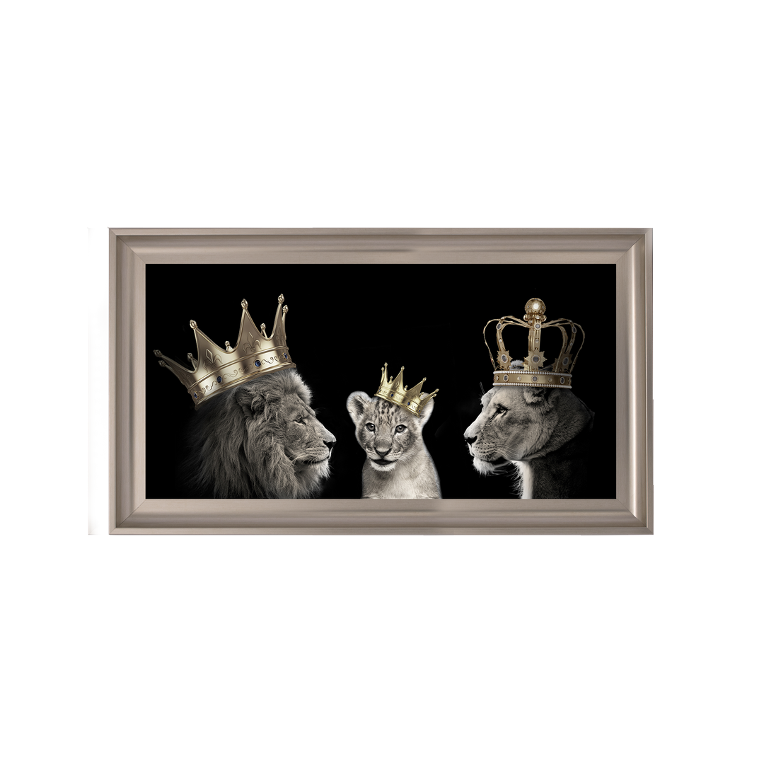 Royal trio 1