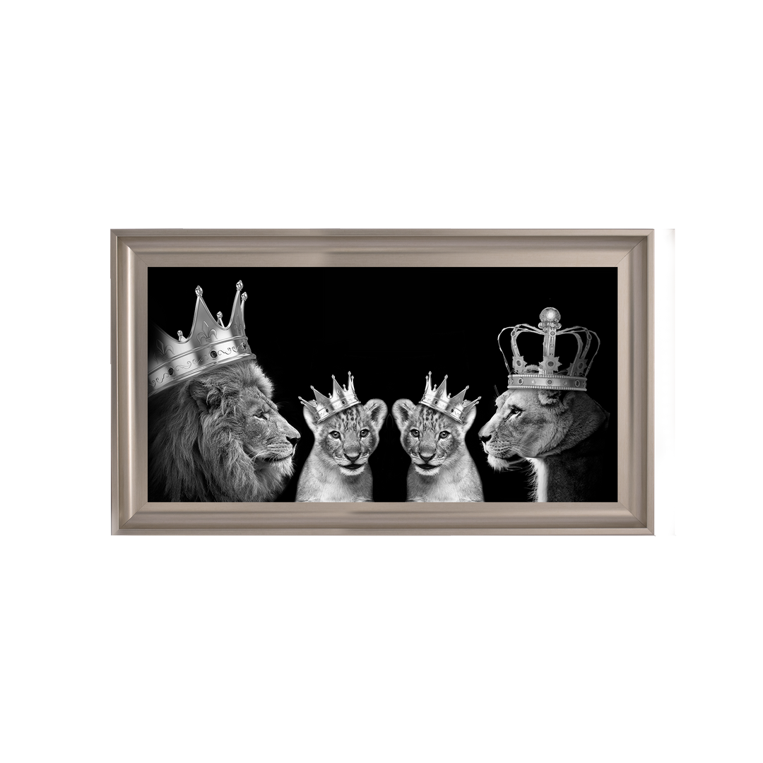 Lion family of 4 (Silver Crowns)