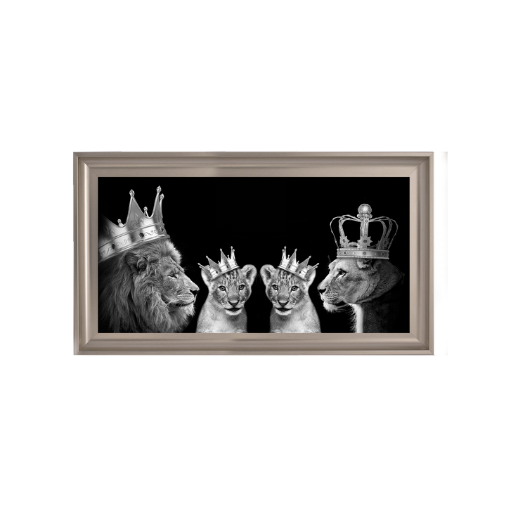 Lion family of 4 (Silver Crowns)