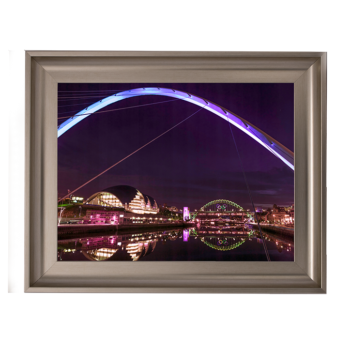 CY073 The Millenium Bridge, Newcastle Upon Tyne