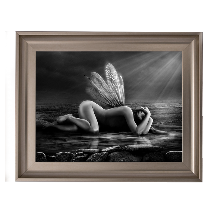 Ocean Fairy, Black and white