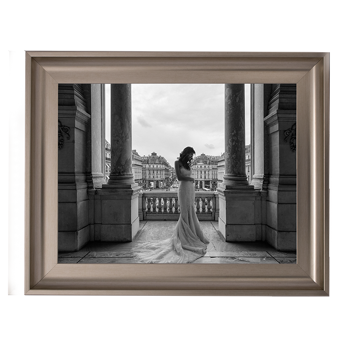 FG004 Balcony on a boulevard, Paris