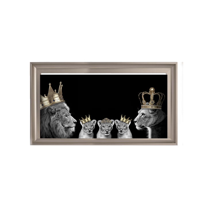 Lion family of 5 (gold Crowns)