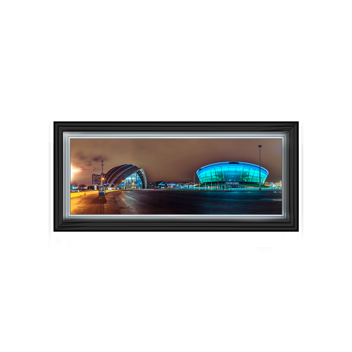 CY029 Evening view of Clyde Auditorium and SSE Hydro in Glasgow I