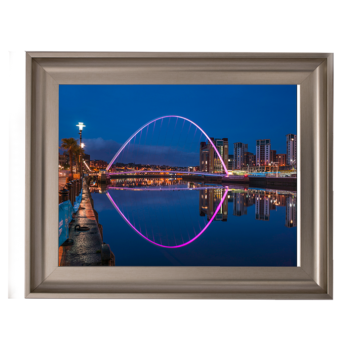 CY068 Gateshead Millenium Bridge, Newcastle Upon Tyne I